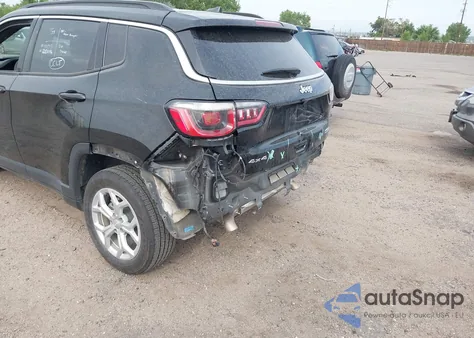 2024 Jeep Compass Latitude from USA, damaged, VIN 3C4NJDBN4RT118023